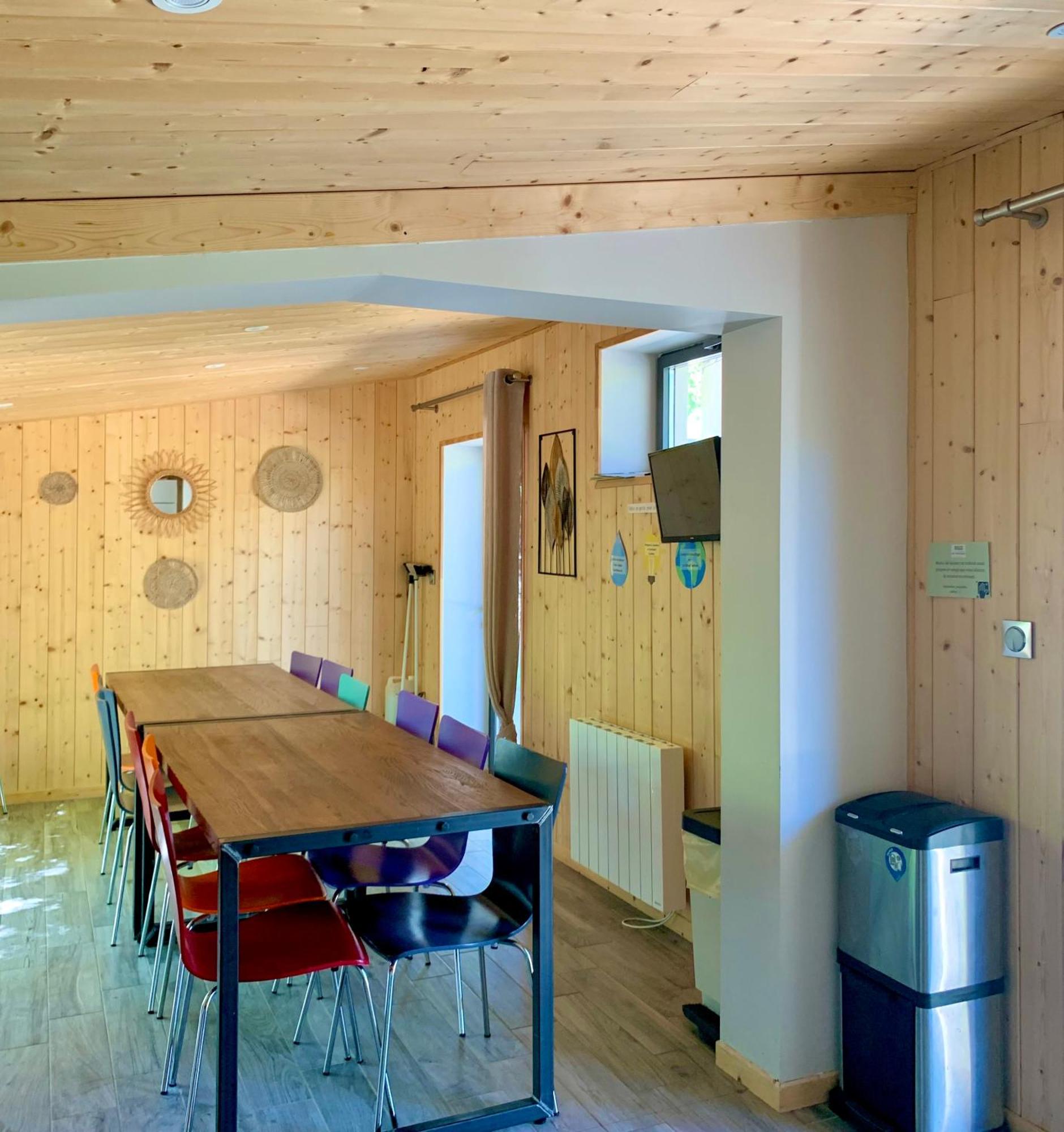 La Petite Insolite Hostal